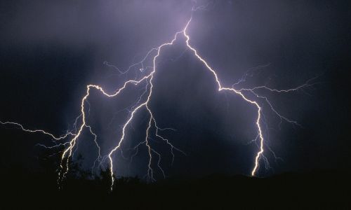 синоптики вновь объявили в приамурье штормовое предупреждение
