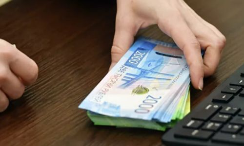 «средний» месячный заработок депутатов благовещенска в 2020 году составил 637 тысяч рублей