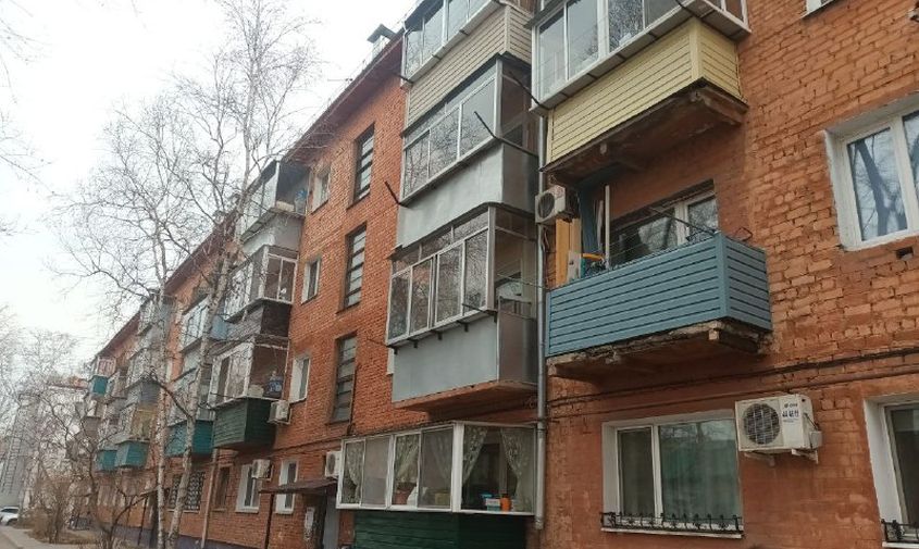 от управляйки разваливающегося дома на шевченко потребовали устранить нарушения до июня
