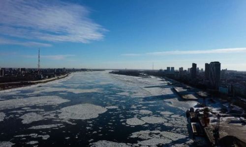 амур замерзнет на полгода: китайский сайт опубликовал фотографии пограничной реки в период ледостава
