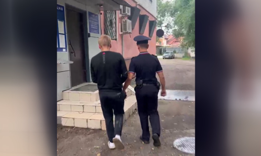 Нападали на одиноких прохожих и дачников: в Благовещенске шестеро человек избивали и грабили людей