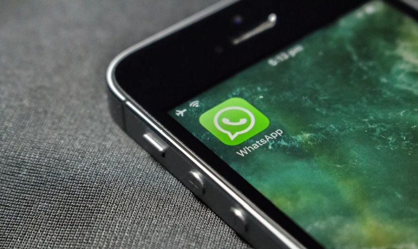 глава минцифры заявил, что вопрос блокировки whatsapp в рф не обсуждается 
