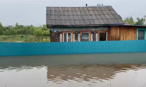 вода приходит в амурские села и поселки 
