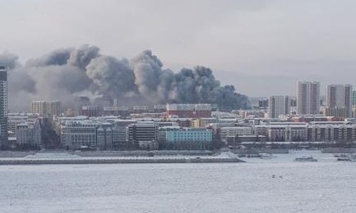 жители благовещенска сообщают о масштабном пожаре в соседнем китайском городе хэйхэ