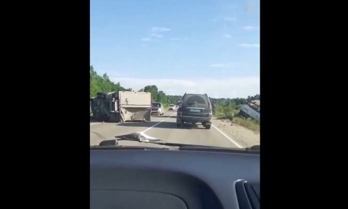 В Благовещенском районе от сильного удара два автомобиля оказались на обочине - Vimarsana News