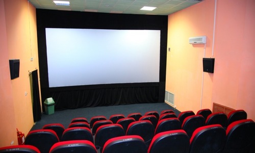 благовещенские кинотеатры готовятся к открытию после четырехмесячного простоя