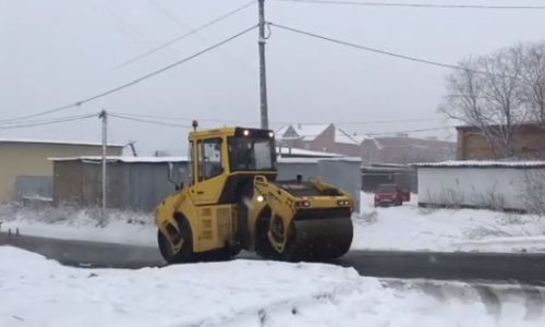 жителей тынды возмутила укладка асфальта в снегопад