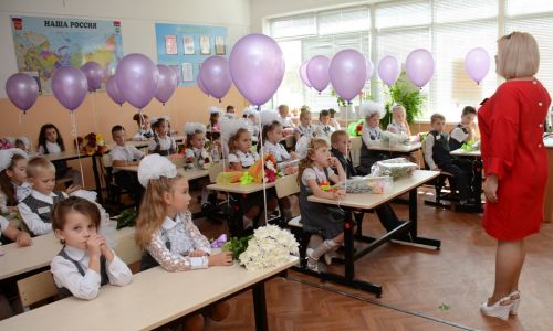 шесть педагогов из приамурья вошли в «золотую тысячу учителей россии»
