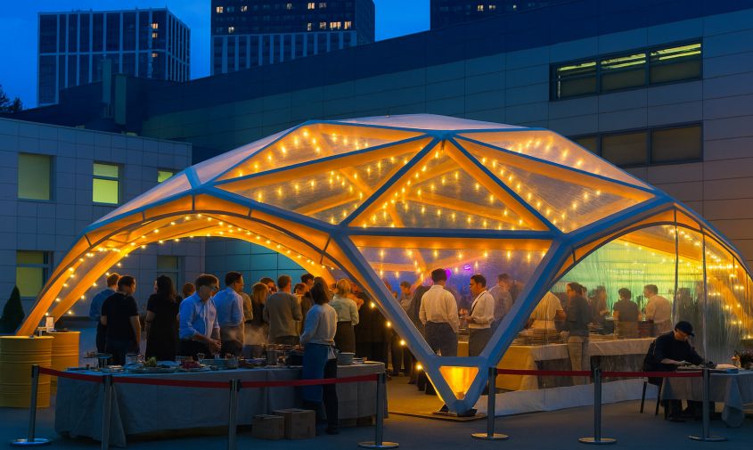 Деревянные шатры: преимущества и недостатки использования