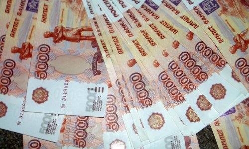 российским медикам продлят «коронавирсуные» выплаты на 2021 год
