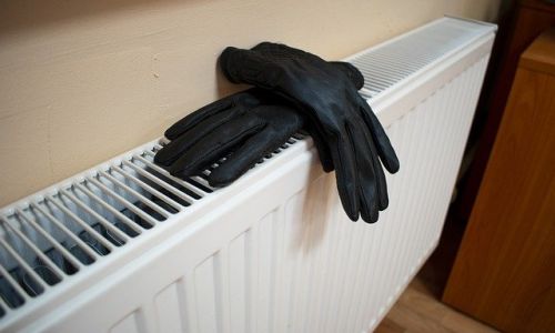прокуратура нашла холодные квартиры в возжаевке после сообщений о проблемах с теплом
