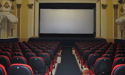 амурские депутаты подготовили обращение в минэкономразвития за помощью малым кинотеатрам