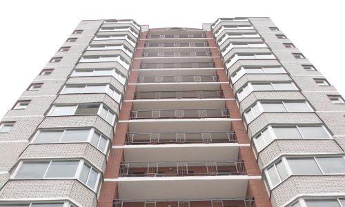 «все возможно»: мэр благовещенска считает, что цены на квартиры могут упасть