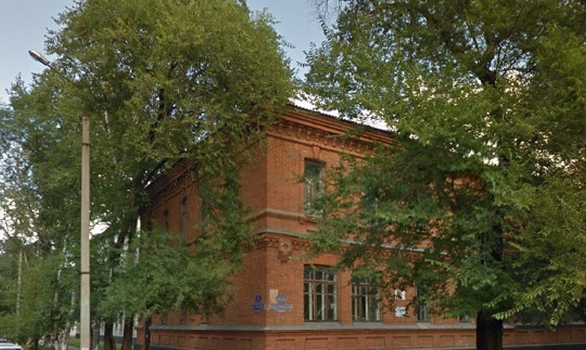 компанию, купившую за 264 миллиона рублей здание бывшей третьей горбольницы, обязали его реставрировать
