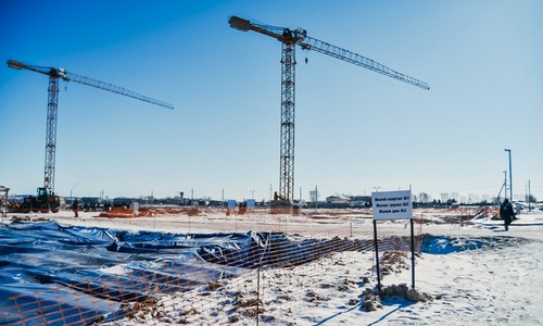 на строительство социальных объектов в новом микрорайоне свободного выделят 12 миллиардов рублей из федерального бюджета