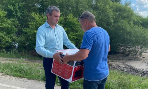 селам благовещенского района передали технику для печати документов для выплат пострадавшим от наводнения
