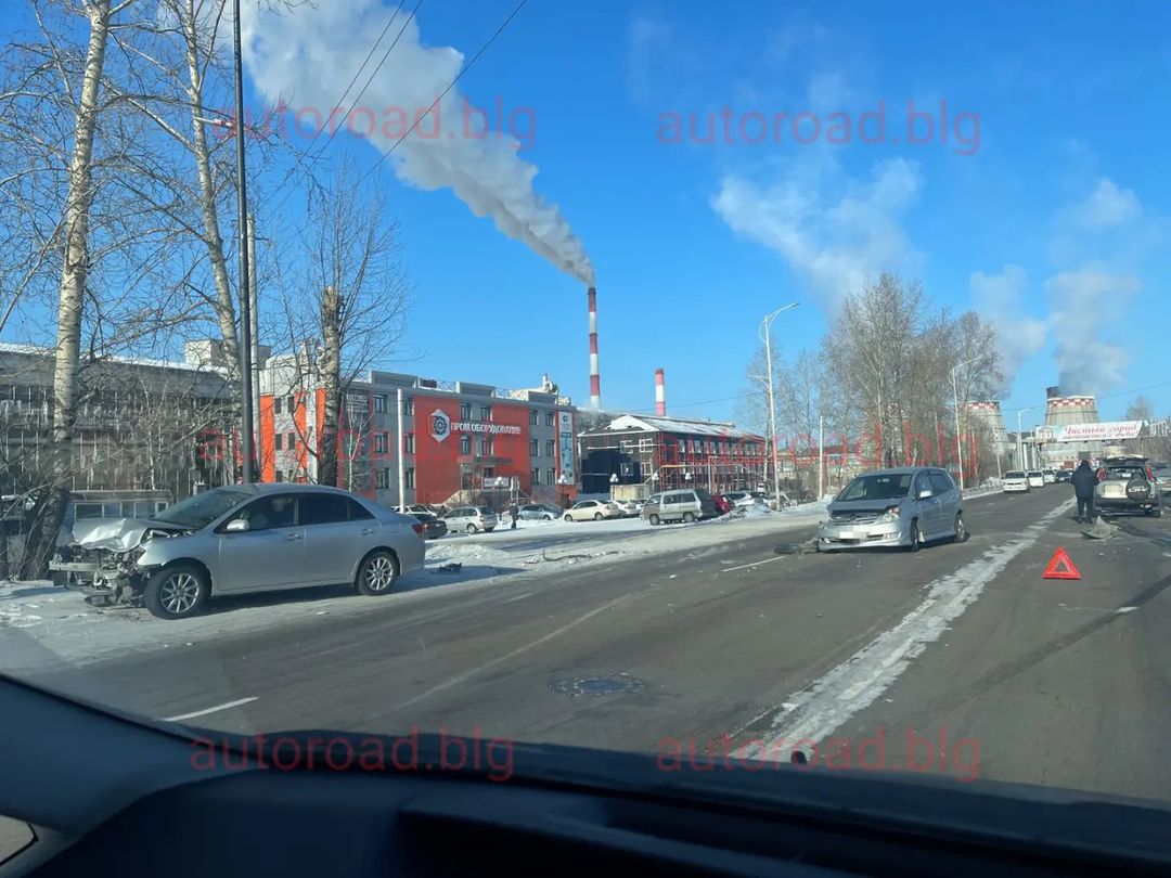 Асн 24 благовещенск амурской. Машины в Благовещенске.