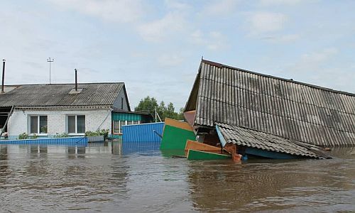 в благовещенске закрыт пункт длительного пребывания для пострадавших от наводнения
