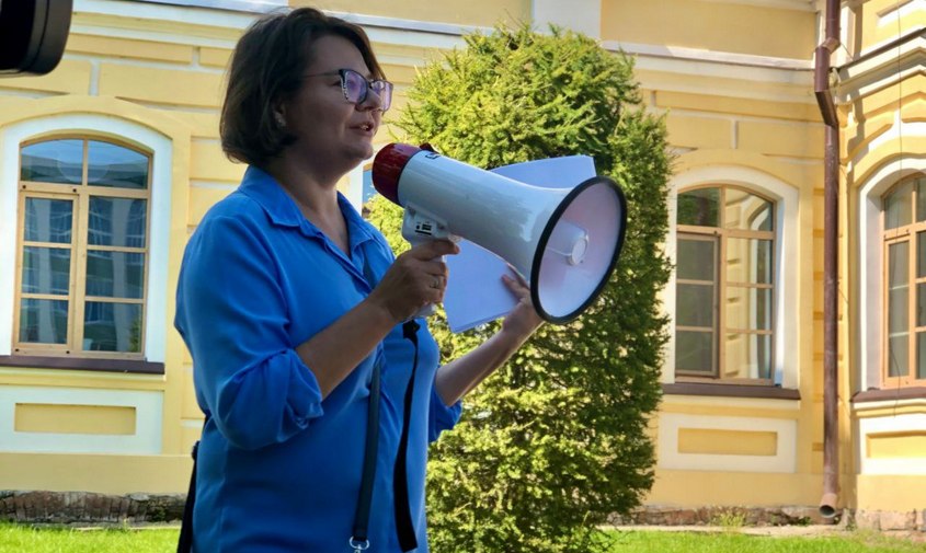 «А потом на меня упал манекен»: веселые истории из жизни благовещенского экскурсовода