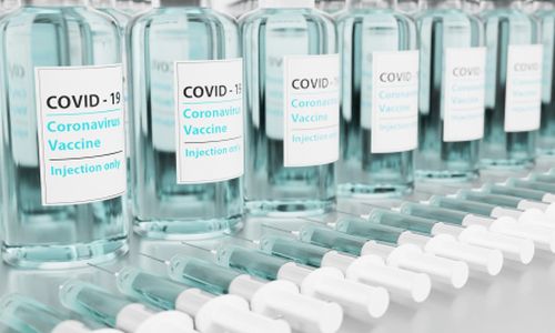 зарегистрирована третья российская вакцина от covid-19 
