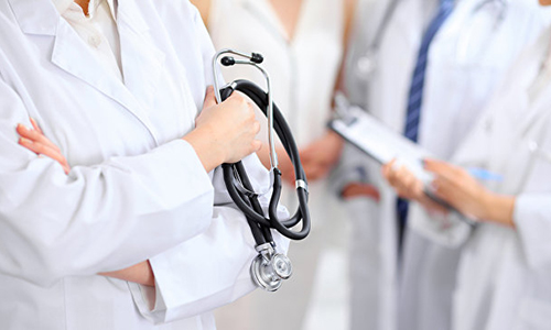 вакансии для медиков попали в топ-6 самых «дорогих» в амурской области