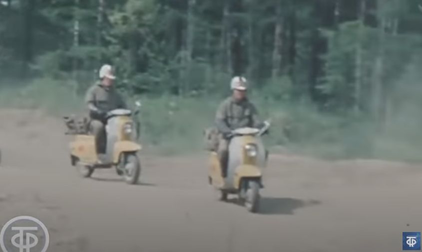 тында, мотороллеры, 1977-й: появилось архивное видео мотопохода из магадана в казань
