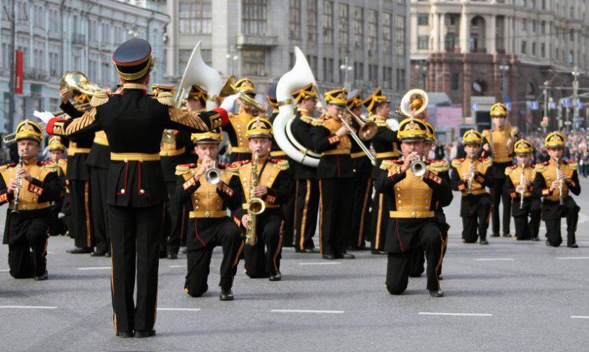 первый фестиваль военных духовых оркестров «виват, амур!»: полная программа концертов