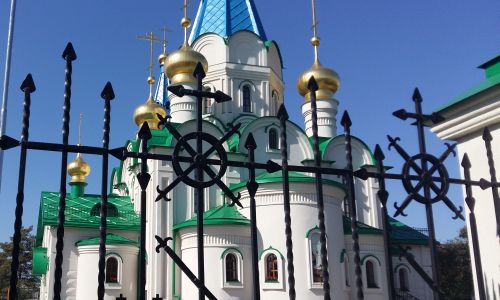 молебны о спасении от коронавируса в благовещенске проведут на русском и китайском языках
