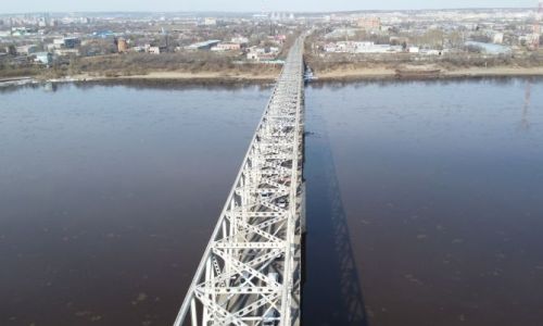 капитальный ремонт моста через зею займет три года 

