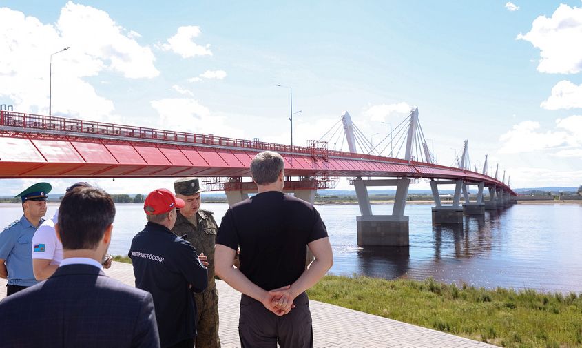 виталий савельев: «пункт пропуска на мосту между благовещенском и хэйхэ должен стать эталоном для других погранпропусков»
