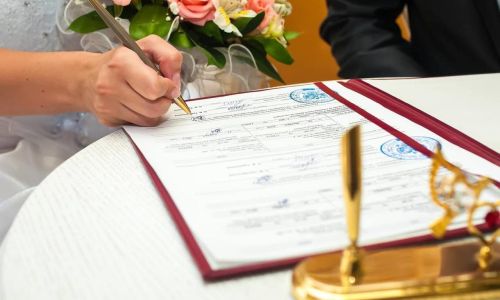 брачные договоры в россии установили рекорд популярности
