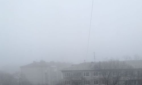 улицы благовещенска укутал густой туман
