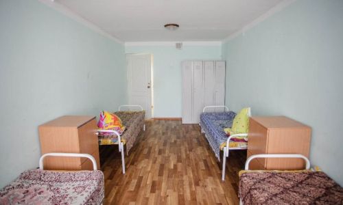 все российские курорты и детские лагеря закроют до лета