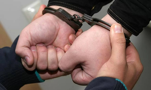молодого белогорца осудили на три года за пинок в лицо полицейской