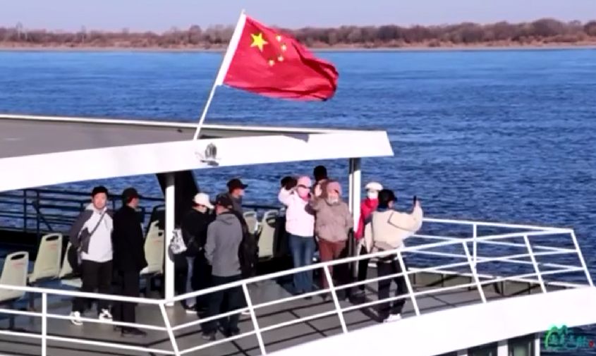 первая группа китайских туристов попала в благовещенск через поярково по безвизовому каналу
