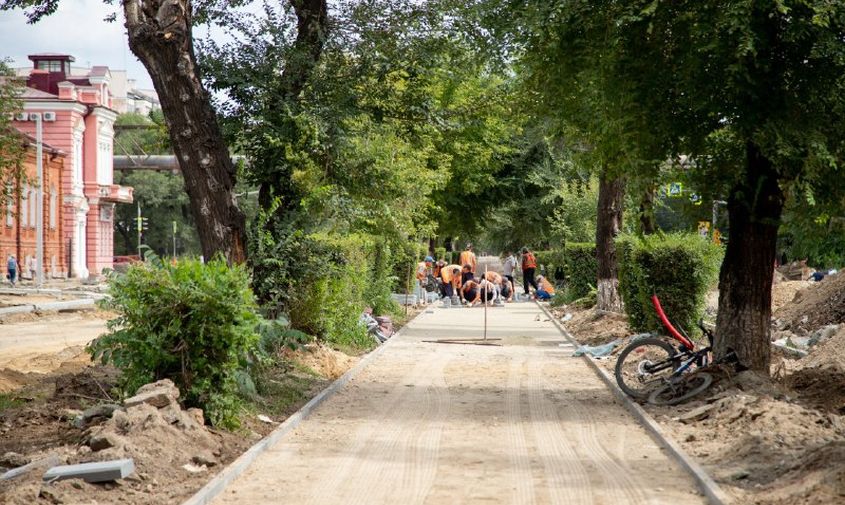 в благовещенске обновят больше трех километров городских тротуаров

