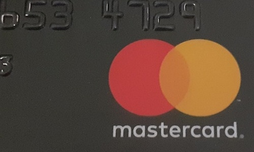 visa и mastercard поддержали санкции против российских банков: что будет с картами россиян