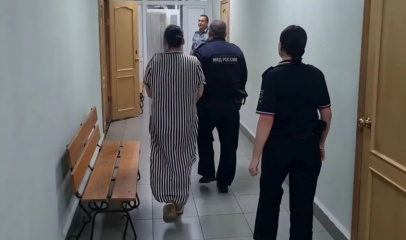 Благовещенку, обвиняемую в жестоком убийстве сына-подростка, заключили под стражу