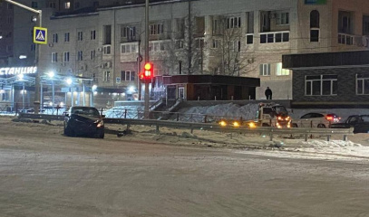 В Тынде 15-летний подросток тайком взял машину родителей и попал в ДТП