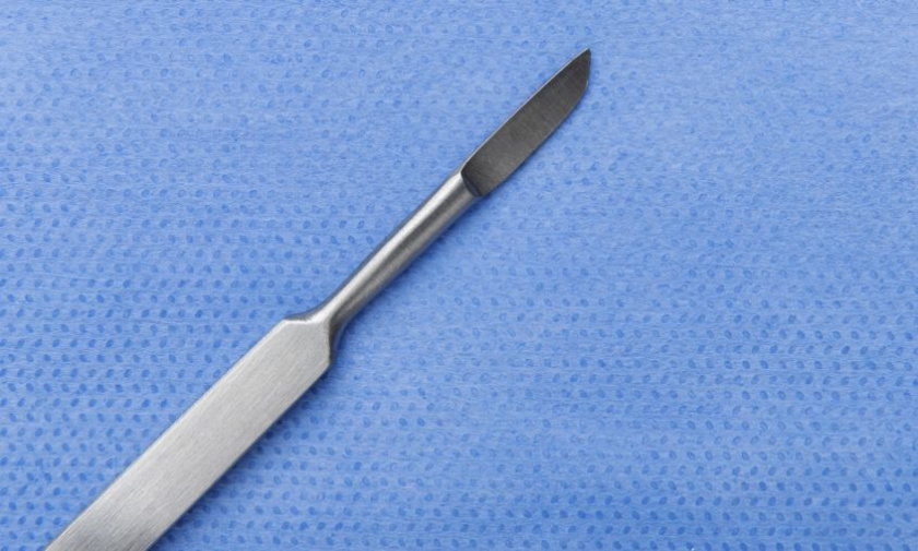 В Благовещенске врач из Таджикистана сделал младенцу обрезание на дому, после чего ребенок попал в больницу