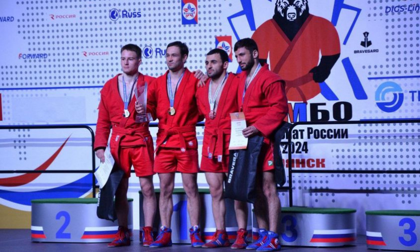 амурский спортсмен занял третье место на чемпионате россии по самбо